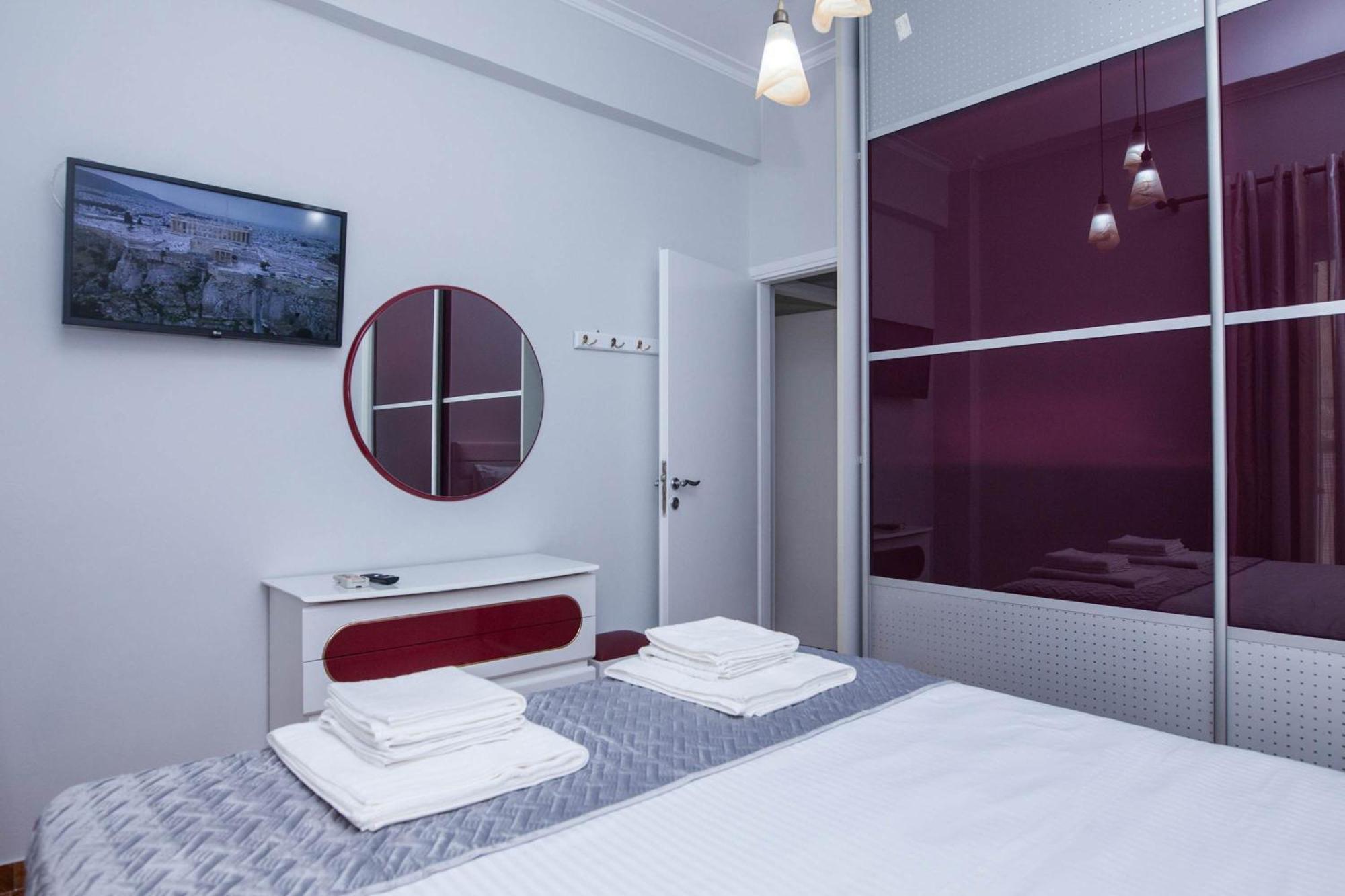 Central 2 Bd Apt With Balcony By Monastiraki Atina Dış mekan fotoğraf