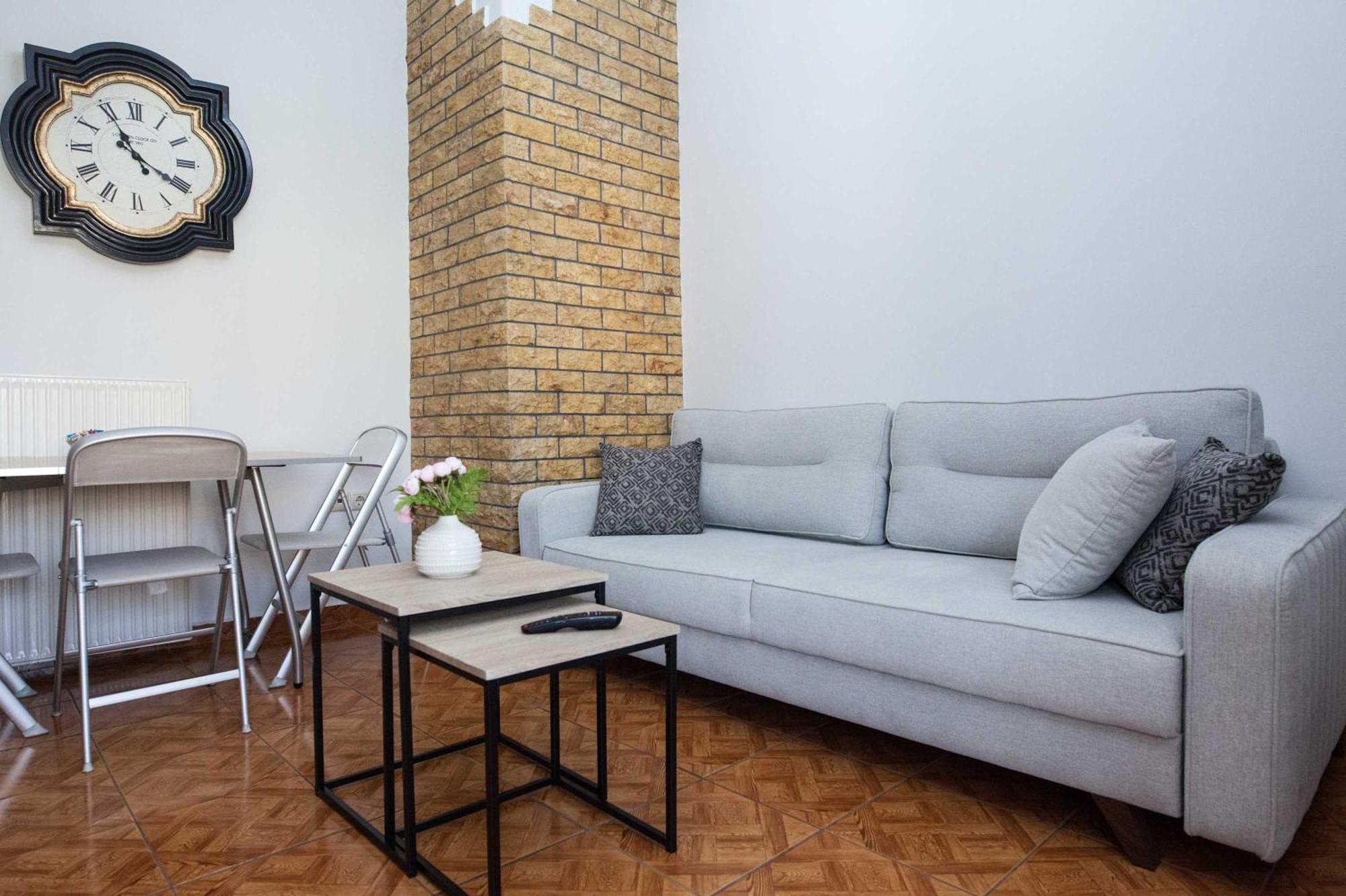 Central 2 Bd Apt With Balcony By Monastiraki Atina Dış mekan fotoğraf